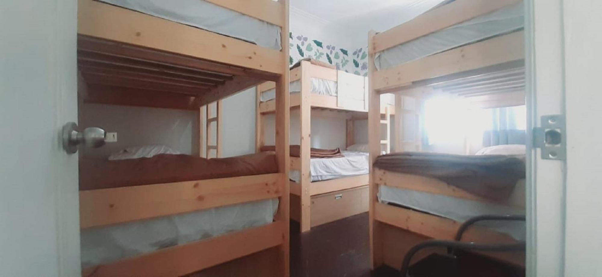 Quinoa Backpackers Hostel Лима Екстериор снимка
